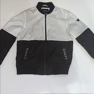 Rare Guess wind breaker